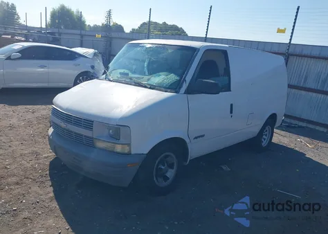 2001 Chevrolet Astro from USA, damaged, VIN 1GCDM19W01B110362